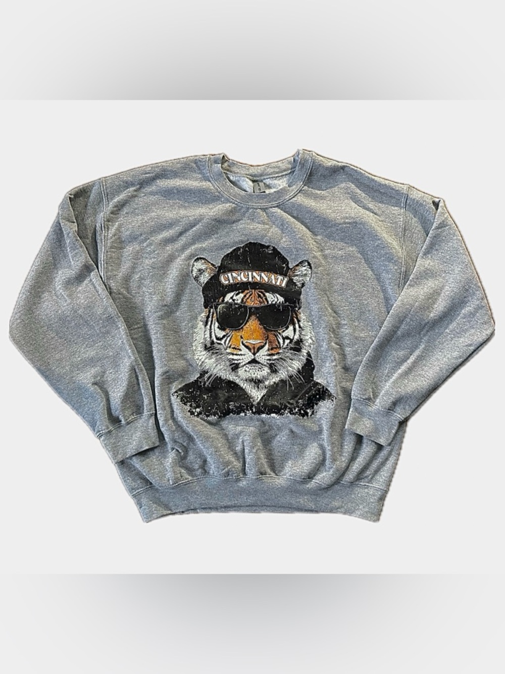 Cincinnati Bengals Tiger Graphic Crewneck Sweatshirt Gray Gildan Large NFL Style